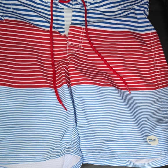 Vineyard Vines Red and Blue Board Shorts Nautical Style - Picture 1 of 4
